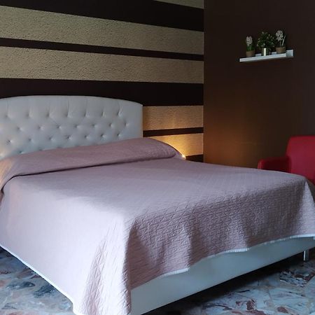 Cconforthotels R&B Semplici Emozioni Bari Extérieur photo