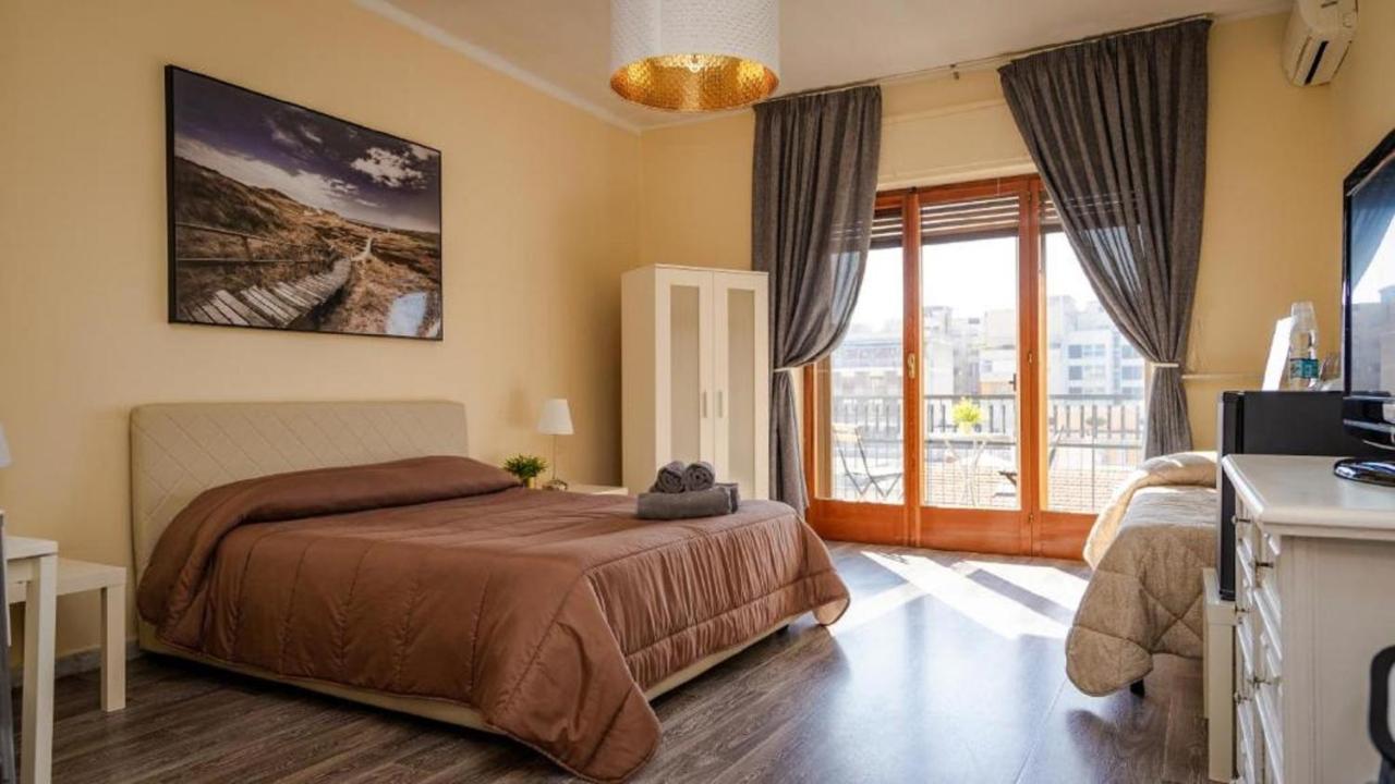 Cconforthotels R&B Semplici Emozioni Bari Extérieur photo