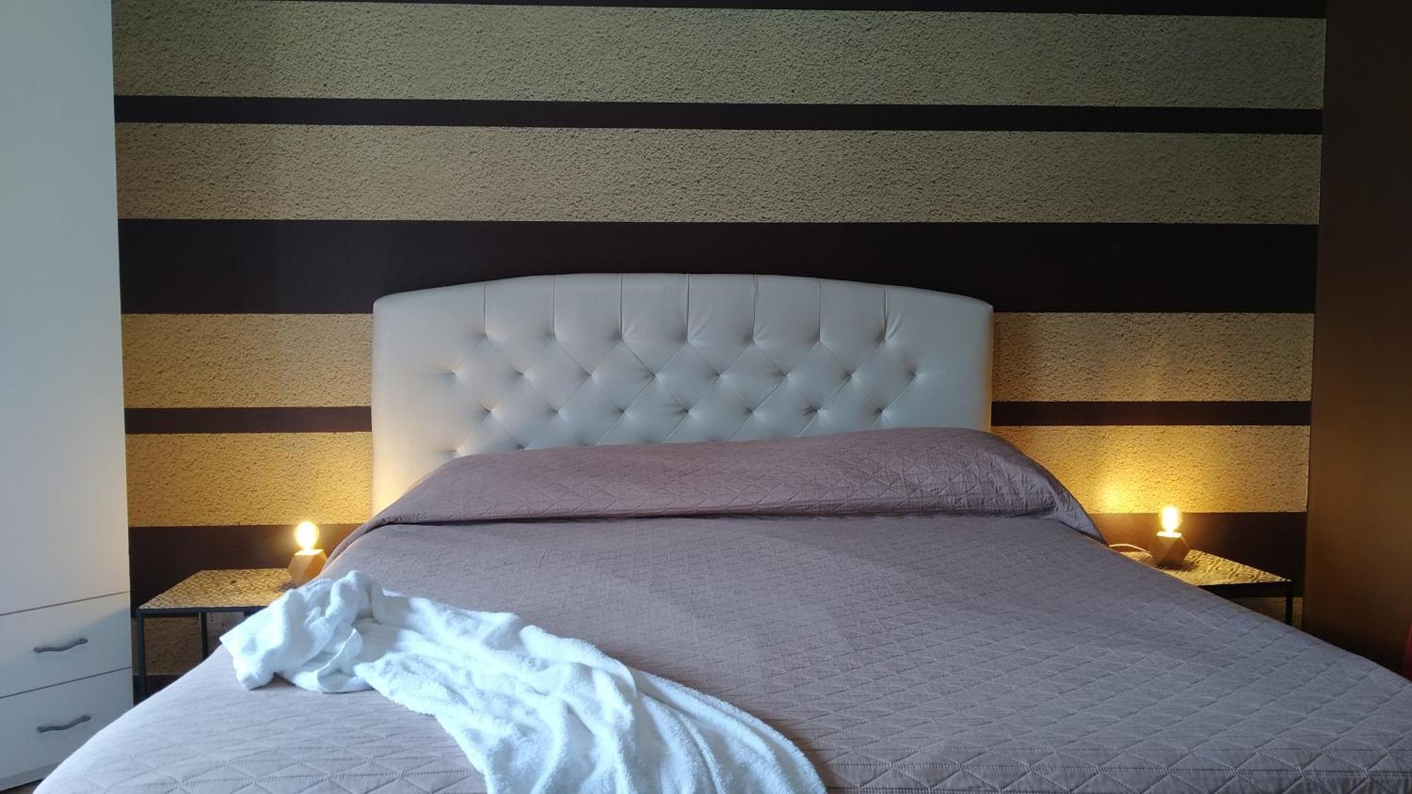 Cconforthotels R&B Semplici Emozioni Bari Extérieur photo