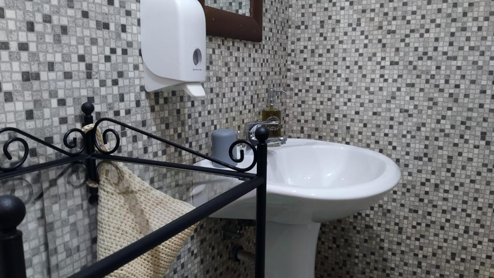 Cconforthotels R&B Semplici Emozioni Bari Extérieur photo
